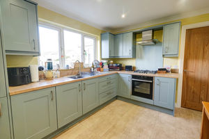 Kitchen- click for photo gallery